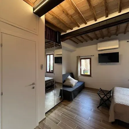 Suite19 Centro Storico Apartment